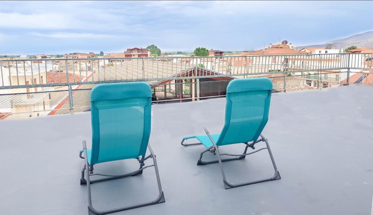 Studio With City View Apartamento Tirnavos Exterior foto